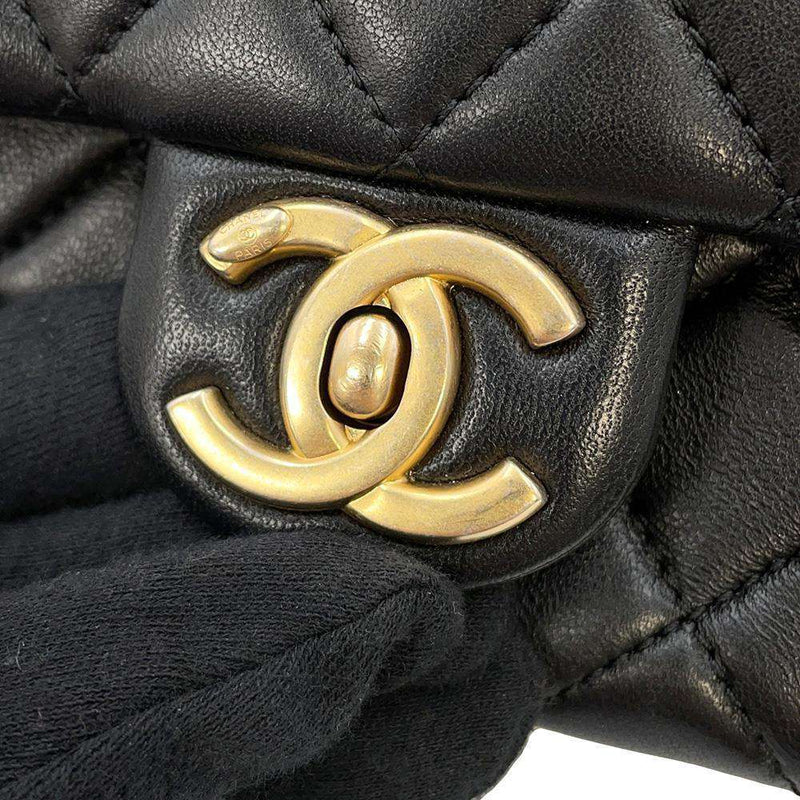 CHANEL Mini Matelassé Sac à Chaîne