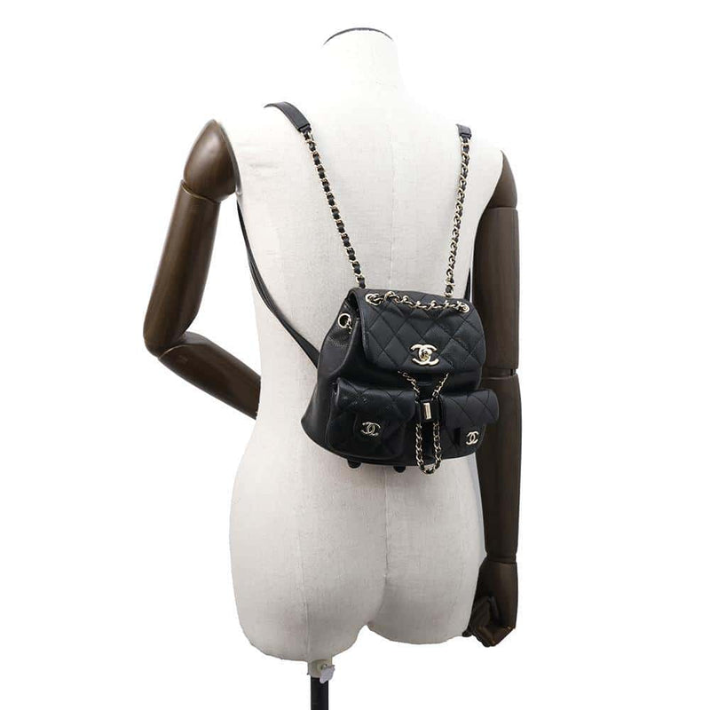 CHANEL Sac à Dos Matelassé CC Logo