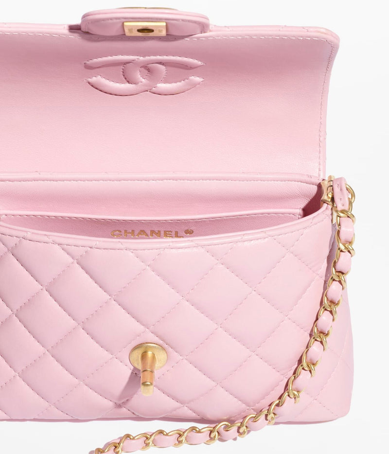 CHANEL PETIT SAC A RABAT AVEC POIGNE